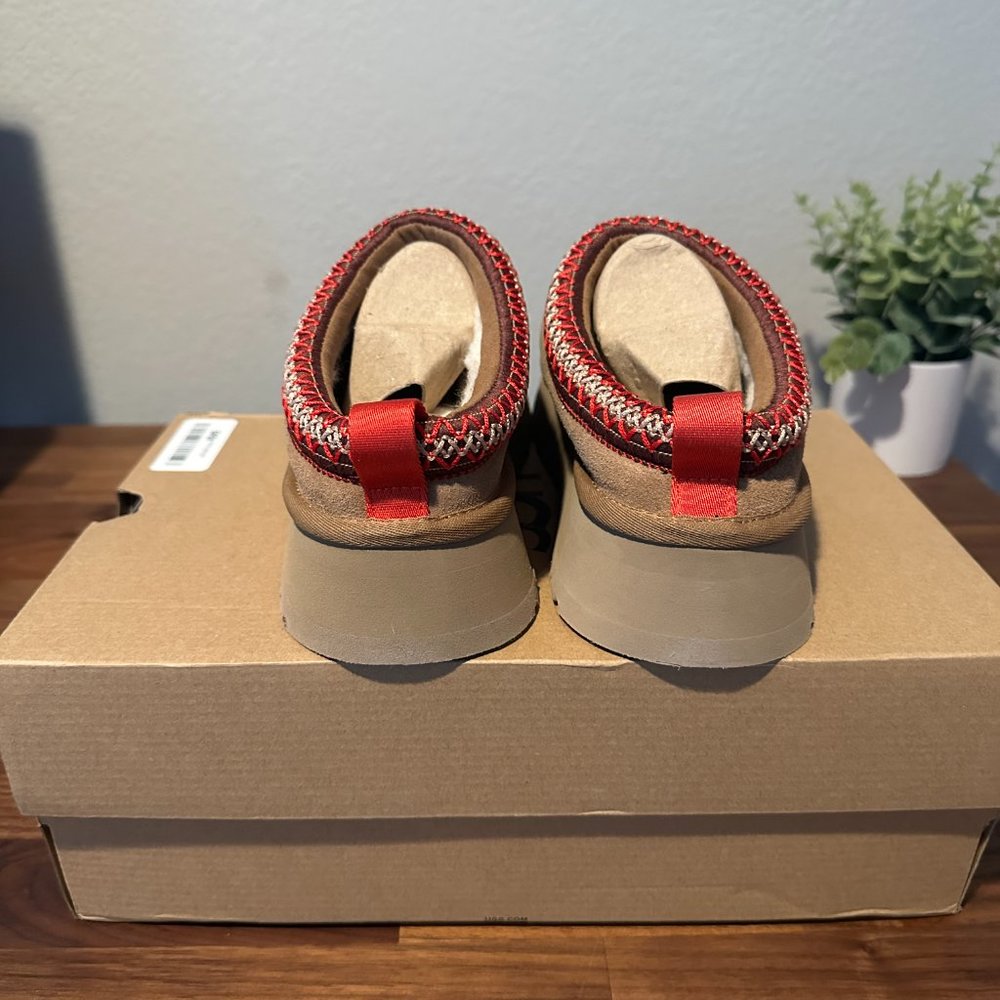 Ugg Tazz Chestnut Platform Suede Slippers New - Picture 3 of 6